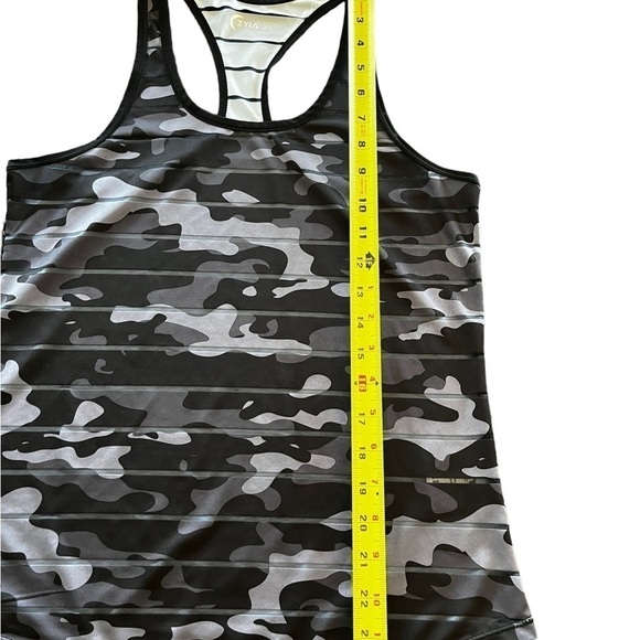 Zyia Black Camo Havana Tank Top - Picture 10 of 10